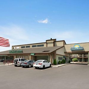 Days Hotel By Wyndham Flagstaff